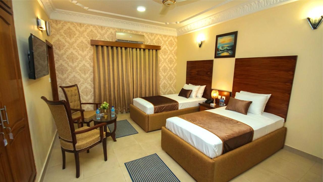 World Inn Hotel Karachi Esterno foto