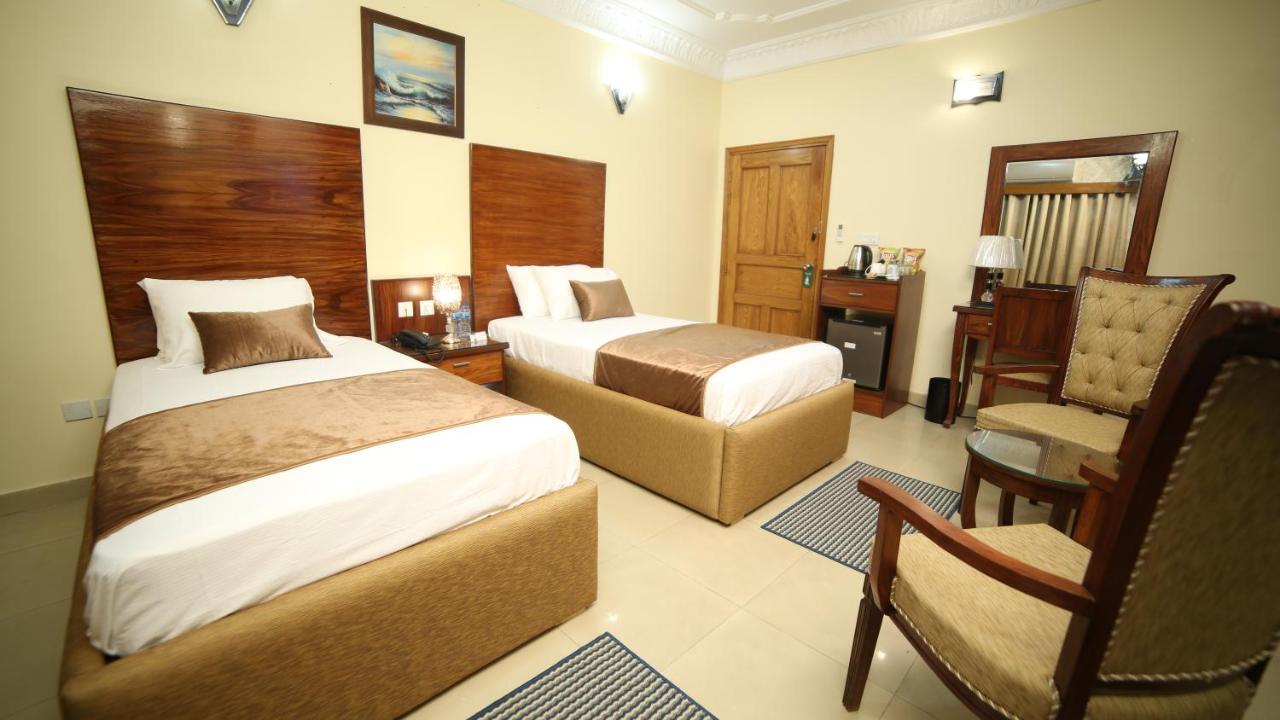 World Inn Hotel Karachi Esterno foto