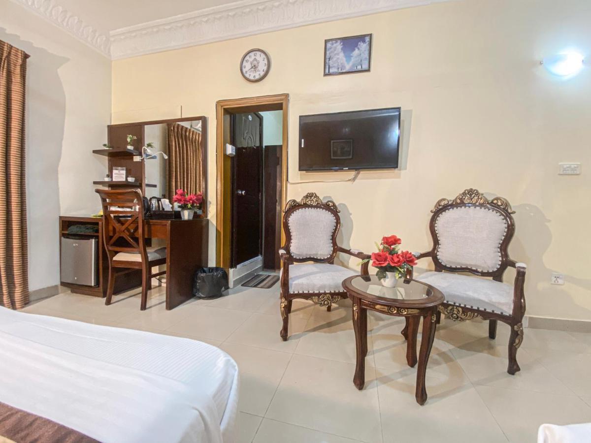World Inn Hotel Karachi Esterno foto