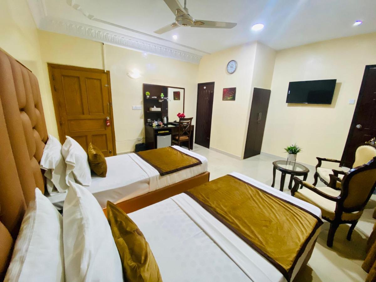 World Inn Hotel Karachi Esterno foto